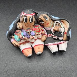 Isleta NM pottery Family of 6 figurine-Storyteller NM Folk Art